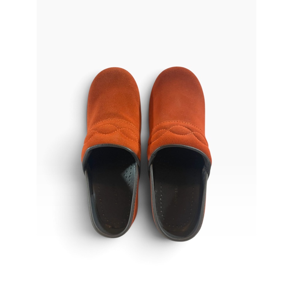Lands End Womens Burnt Orange Suede Clogs Boho Granola Cottage 7B 406614 - Picture 3 of 8